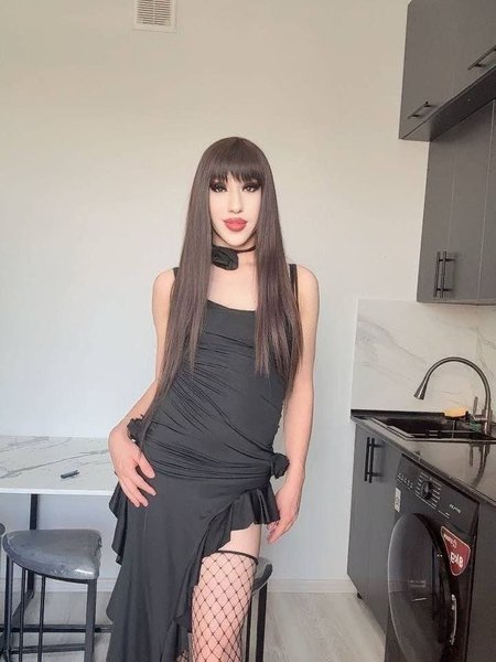 Красивая индивидуалка Марина транссексуалка в Калуге