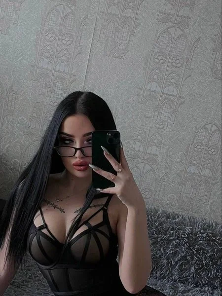 КАРИНА  ГОСПОЖА  ВСЁ ВОПРОСЫ ПО ТЕЛЕФОНУ индивидуалка в Калуге